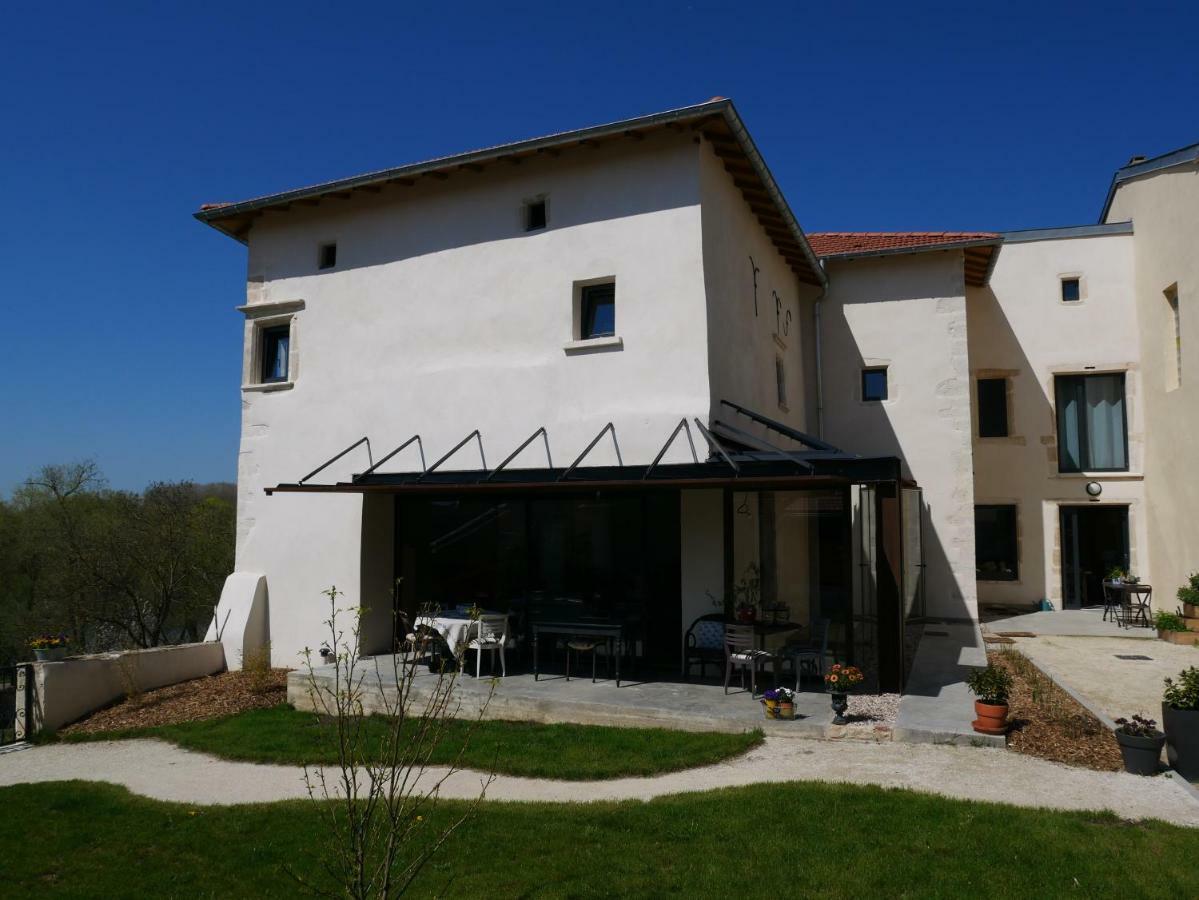 La Maison Forte - Chambres Et Table D'Hotes Millery  Exterior photo